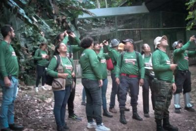 notícia: Curso de Observação de Aves qualifica profissionais de ecoturismo em Marabá