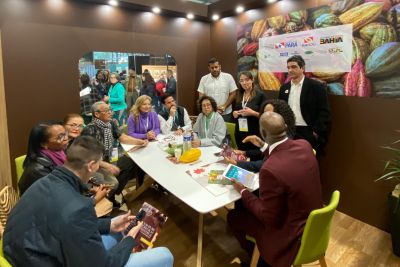 notícia: Governo promove a internacionalização da produção cacaueira e de chocolate do Pará