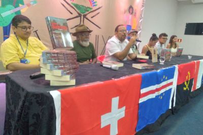 notícia: Editora da Imprensa Oficial expõe lançamentos na Festa Literária Internacional do Xingu