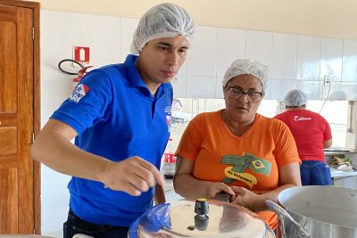 notícia: Seaster entrega cozinha comunitária em Ulianópolis, sudeste paraense