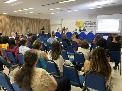 notícia: Plenária encerra o I Fórum das Universidades Estaduais da Amazônia