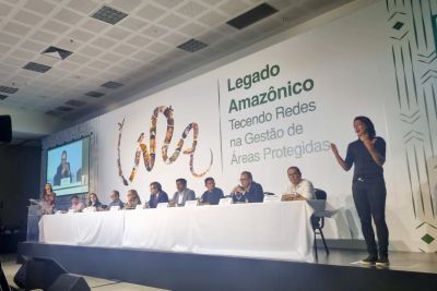 notícia: Ideflor-Bio expõe em Brasília gestão sustentável na Amazônia paraense  