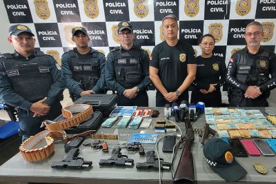 notícia: Polícia Civil acaba com comércio ilegal de arma de fogo e prende duas pessoas em Santarém