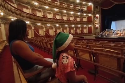 notícia: Em visita ao Teatro da Paz, CIIR proporciona vivência de cultura aos reabilitandos