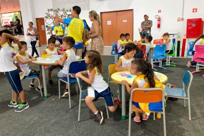 notícia: Projeto de educação antirracista integra espaço infantil na Festa Literária de Santarém 