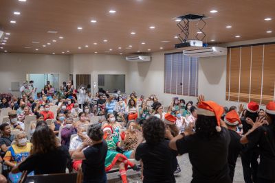 notícia: Em Belém, coral em libras emociona pacientes do Hospital Ophir Loyola