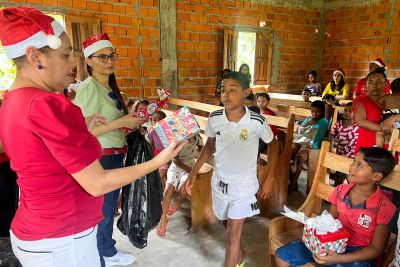 notícia: Ideflor-Bio promove Ação de Natal para crianças na APA Belém