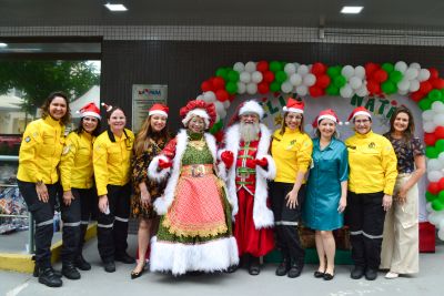 notícia: Agentes do Detran realizam 'Natal Solidário' para crianças atendidas na Santa Casa