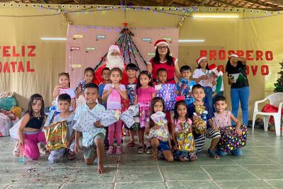 notícia: Emater promove Natal Solidário para crianças de comunidades de Marituba 