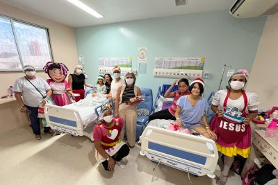 notícia: Hospital Oncológico Infantil realiza sonhos expressos em cartas 