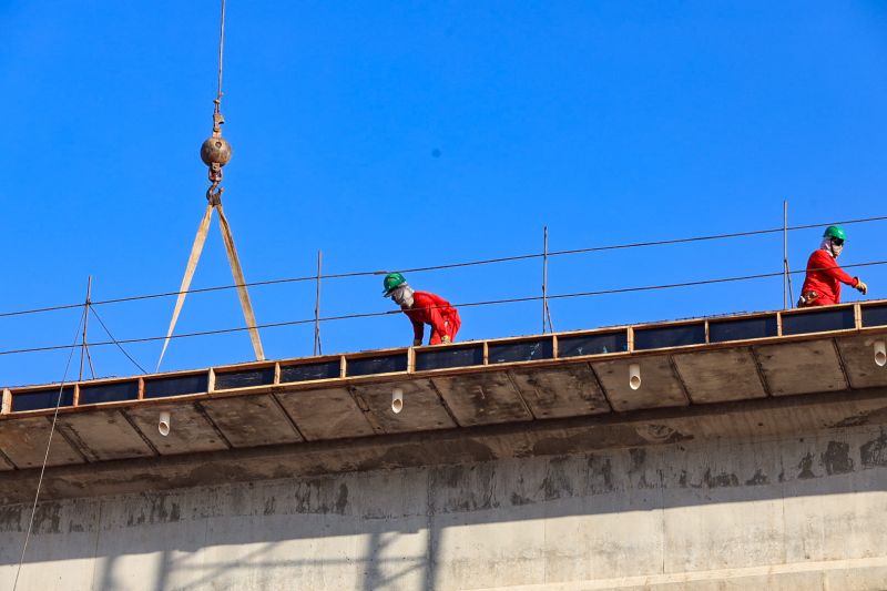 A obra, que gera empregos na construção civil, é fundamental para a mobilidade e integração no sudeeste paraense