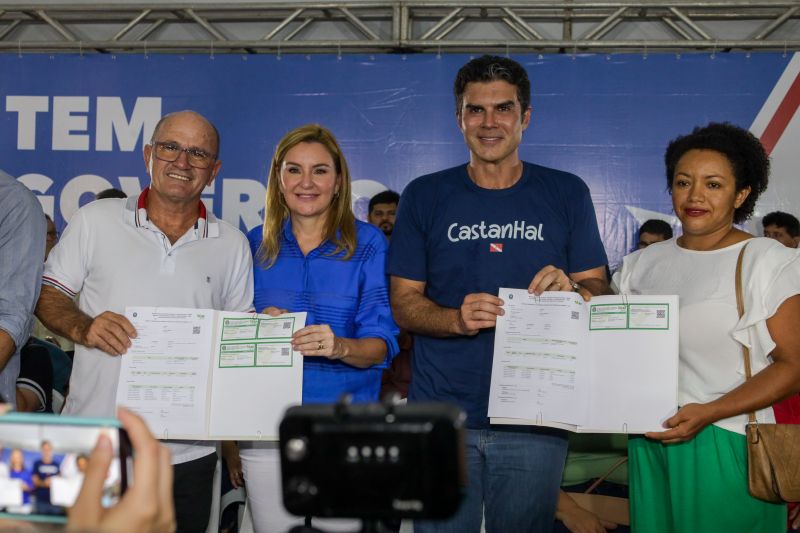 Evento GOV. HELDER BARBALHO EM  CASTANHAL - Fotos Pedro Guerreiro/ AgPará 

ARTESANATO MODELO
ENTREGA VIATURA ROSA DEAM 
ENTREGA VIATURAS PM 
TITULOS DE TERRA
SUA CASA
PRONUNCIAMENTO <div class='credito_fotos'>Foto: Pedro Guerreiro / Ag. Pará   |   <a href='/midias/2024/originais/18216_eab1dbfb-fb96-1bff-28fe-c09a1e65e13d.jpg' download><i class='fa-solid fa-download'></i> Download</a></div>