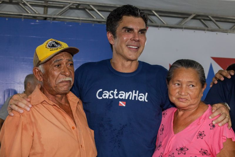 Evento GOV. HELDER BARBALHO EM  CASTANHAL - Fotos Pedro Guerreiro/ AgPará 

ARTESANATO MODELO
ENTREGA VIATURA ROSA DEAM 
ENTREGA VIATURAS PM 
TITULOS DE TERRA
SUA CASA
PRONUNCIAMENTO <div class='credito_fotos'>Foto: Pedro Guerreiro / Ag. Pará   |   <a href='/midias/2024/originais/18216_fcf29393-89f5-628b-34be-9b2b2cfad8bd.jpg' download><i class='fa-solid fa-download'></i> Download</a></div>