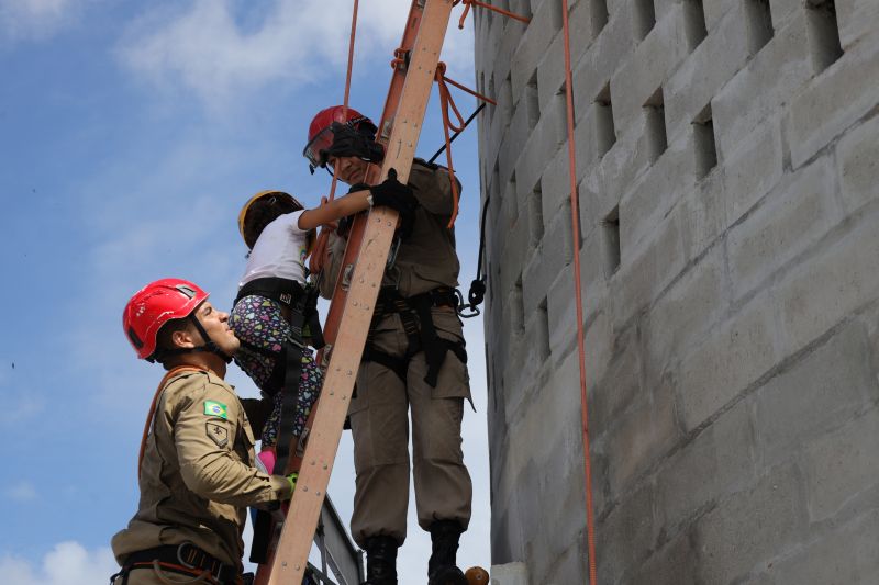  <div class='credito_fotos'>Foto: Pedro Guerreiro / Ag. Pará   |   <a href='/midias/2024/originais/20023_00b7cdeb-ef8b-6d72-4b89-02ccc96798d3.jpg' download><i class='fa-solid fa-download'></i> Download</a></div>