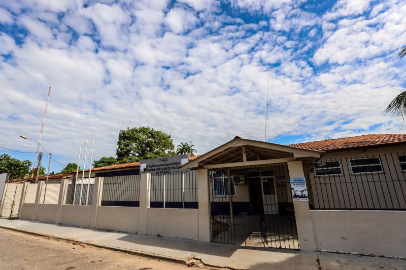 Local onde será construída a nova Escola Paulino de Brito • Centro Especializado de Atendimento a Meninas e Mulheres Marajoaras <div class='credito_fotos'>Foto: Marcelo Lelis / Ag. Pará   |   <a href='/midias/2024/originais/20113_2776aadd-8976-04ca-6df8-5e9f6200f0c6.jpg' download><i class='fa-solid fa-download'></i> Download</a></div>