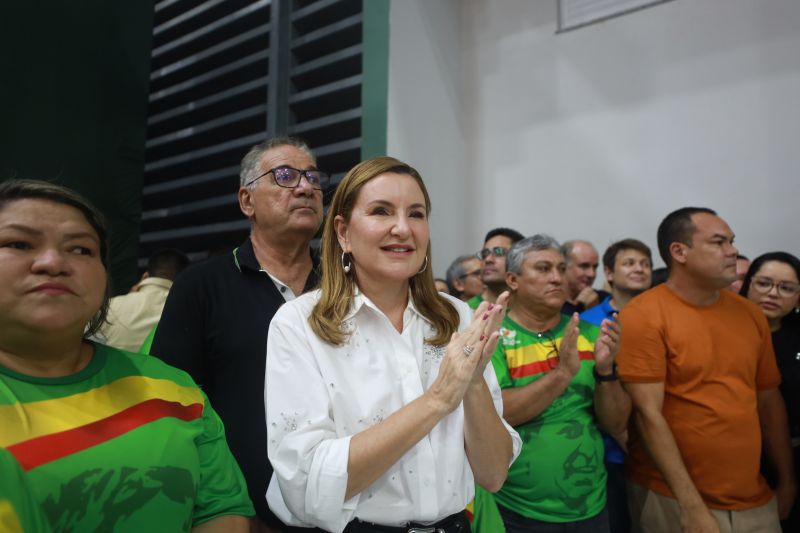 inauguração complexo esportivo 
Barcarena
Fotos:Bruno cruz/ Ag Pará 
 <div class='credito_fotos'>Foto: Bruno Cruz / Agência Pará   |   <a href='/midias/2024/originais/20146_207e4876-3933-d5a7-4134-f99a357692c2.jpg' download><i class='fa-solid fa-download'></i> Download</a></div>