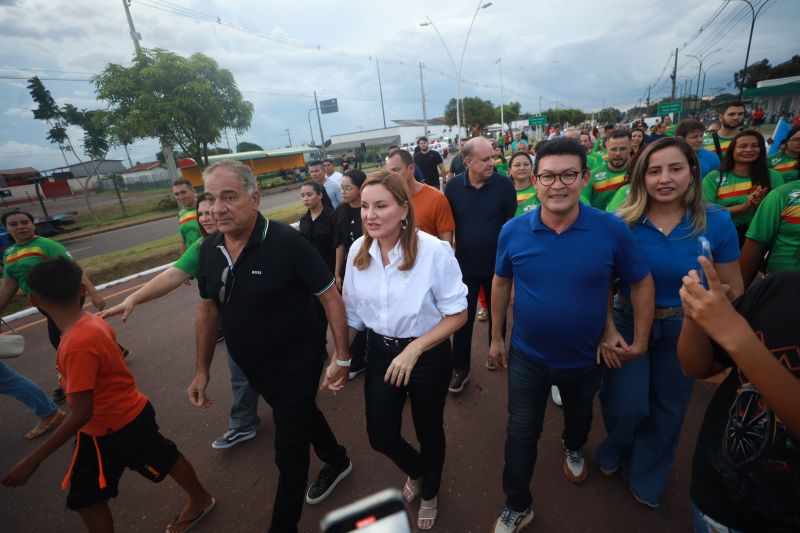 inauguração complexo esportivo 
Barcarena
Fotos:Bruno cruz/ Ag Pará 
 <div class='credito_fotos'>Foto: Bruno Cruz / Agência Pará   |   <a href='/midias/2024/originais/20146_2ff82e7d-4826-92b9-be3c-c96381a1804f.jpg' download><i class='fa-solid fa-download'></i> Download</a></div>