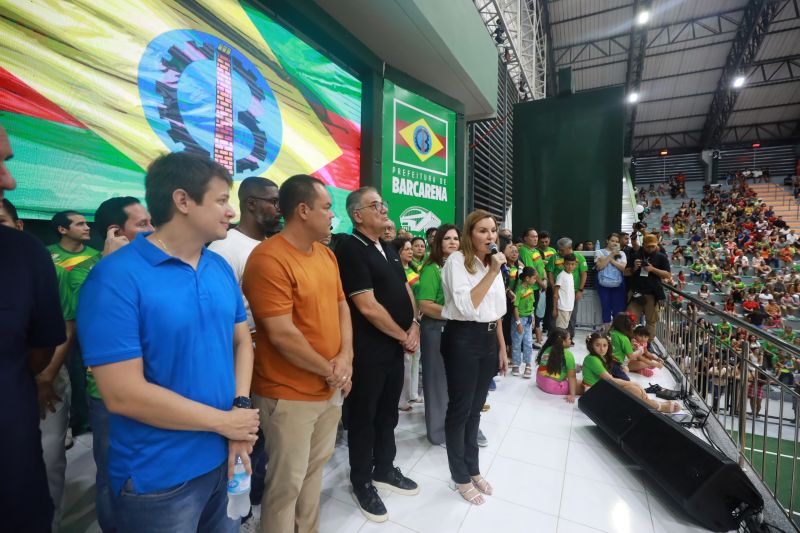 inauguração complexo esportivo 
Barcarena
Fotos:Bruno cruz/ Ag Pará 
 <div class='credito_fotos'>Foto: Bruno Cruz / Agência Pará   |   <a href='/midias/2024/originais/20146_34a9e3b4-1c28-e891-9226-f792c32a116e.jpg' download><i class='fa-solid fa-download'></i> Download</a></div>