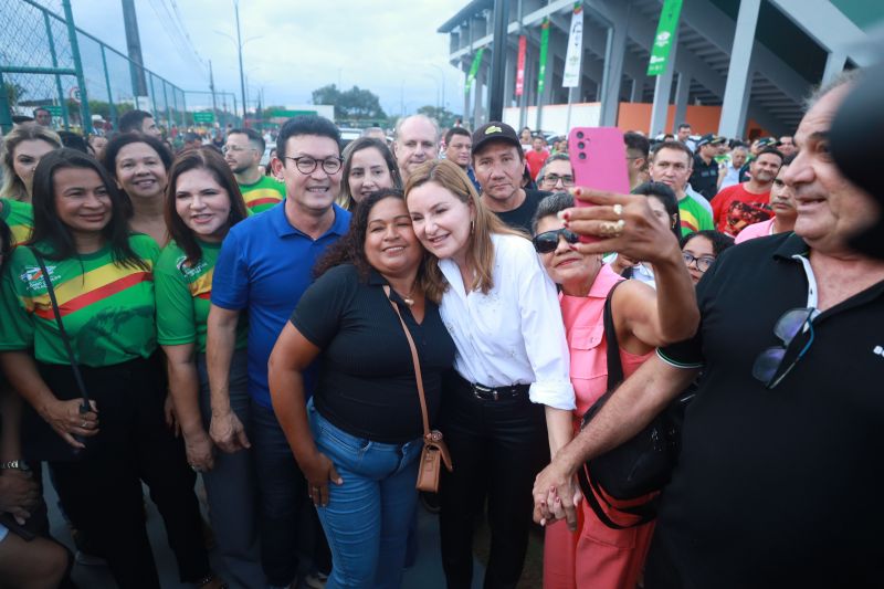 inauguração complexo esportivo 
Barcarena
Fotos:Bruno cruz/ Ag Pará 
 <div class='credito_fotos'>Foto: Bruno Cruz / Agência Pará   |   <a href='/midias/2024/originais/20146_5d80c787-2a87-f540-5c63-caa224816fde.jpg' download><i class='fa-solid fa-download'></i> Download</a></div>