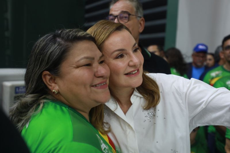 inauguração complexo esportivo 
Barcarena
Fotos:Bruno cruz/ Ag Pará 
 <div class='credito_fotos'>Foto: Bruno Cruz / Agência Pará   |   <a href='/midias/2024/originais/20146_be3f3467-1f7b-c278-528d-11bf6f44cfc0.jpg' download><i class='fa-solid fa-download'></i> Download</a></div>