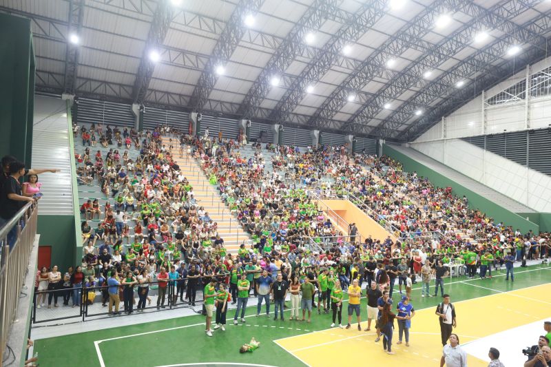 inauguração complexo esportivo 
Barcarena
Fotos:Bruno cruz/ Ag Pará 
 <div class='credito_fotos'>Foto: Bruno Cruz / Agência Pará   |   <a href='/midias/2024/originais/20146_f16e1074-cfdc-bdd3-70be-282c1e133eb5.jpg' download><i class='fa-solid fa-download'></i> Download</a></div>