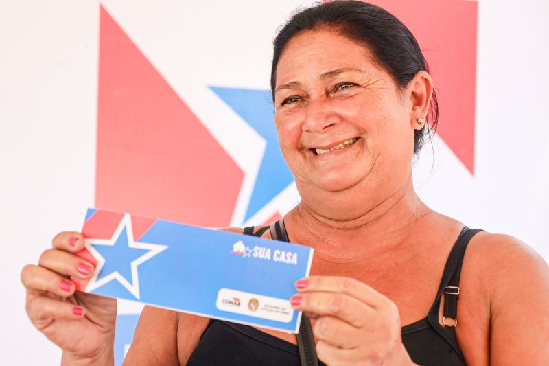 Idalina Graça, beneficiada <div class='credito_fotos'>Foto: Bruno Cecim / Ag.Pará   |   <a href='/midias/2024/originais/20453_2feb3a5d-c296-7e2f-78cf-47d79c3010fe.jpg' download><i class='fa-solid fa-download'></i> Download</a></div>