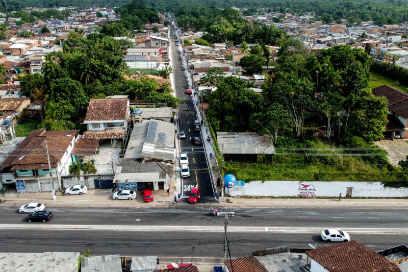 Travessa São Geraldo, Tapanã.
 Inauguração das obras do programa asfalto por todo o Pará <div class='credito_fotos'>Foto: Augusto Miranda / Ag. Pará   |   <a href='/midias/2024/originais/21140_58569cea-2db5-fdc6-f899-0743367daa5d.jpg' download><i class='fa-solid fa-download'></i> Download</a></div>