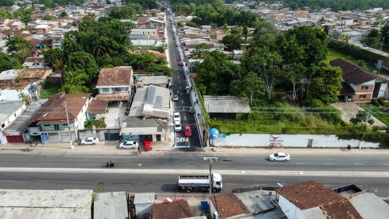 Travessa São Geraldo, Tapanã.
 Inauguração das obras do programa asfalto por todo o Pará <div class='credito_fotos'>Foto: Augusto Miranda / Ag. Pará   |   <a href='/midias/2024/originais/21140_ad4604b3-3d1c-2ebc-1c84-cd1ebbe80109.jpg' download><i class='fa-solid fa-download'></i> Download</a></div>