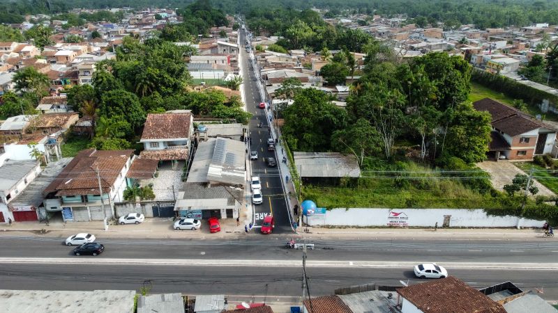 Travessa São Geraldo, Tapanã.
 Inauguração das obras do programa asfalto por todo o Pará <div class='credito_fotos'>Foto: Augusto Miranda / Ag. Pará   |   <a href='/midias/2024/originais/21140_afd7a7ad-1e0b-0487-f13a-8c07340766b5.jpg' download><i class='fa-solid fa-download'></i> Download</a></div>