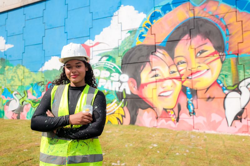 Clara Oliveira, grafiteira e filha do Moisés