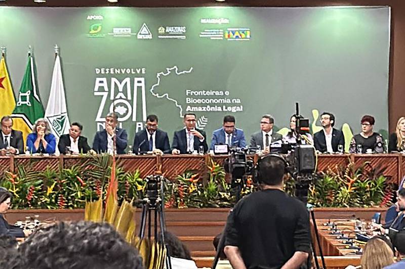 O evento na capital do Amazonas debate a bioeconomia na Amazônia Legal 
