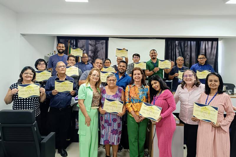 Participantes do curso receberam certificados ao final da jornada de capacitação