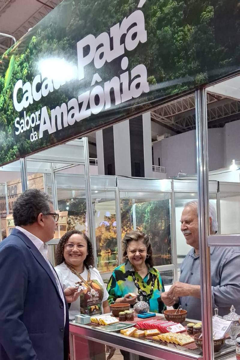Secretário Giovanni Queiroz no Festival do Chocolat em Brasília 