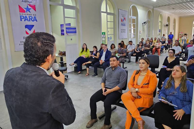 Palestra sobre endividamento e saúde mental 