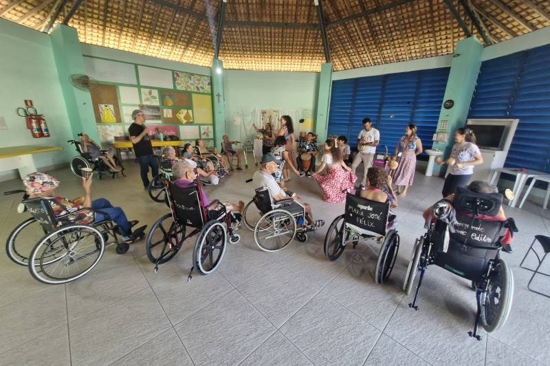 Roda de Carimbó celebrou a integração da atividade. Foto Tarcísio Barbosa (Ascom CIIR)