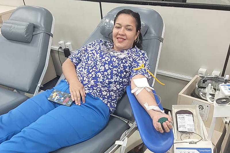 A colabora, Soraya Brito, começou a doar sangue nas campanhas do HJB.