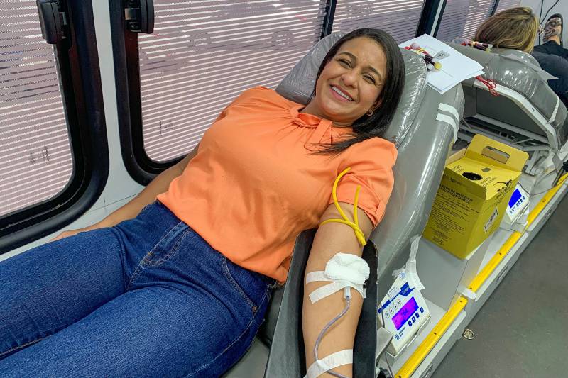 Rayssa Ribeiro, sou funcionária da Casa Civil e doadora de sangue