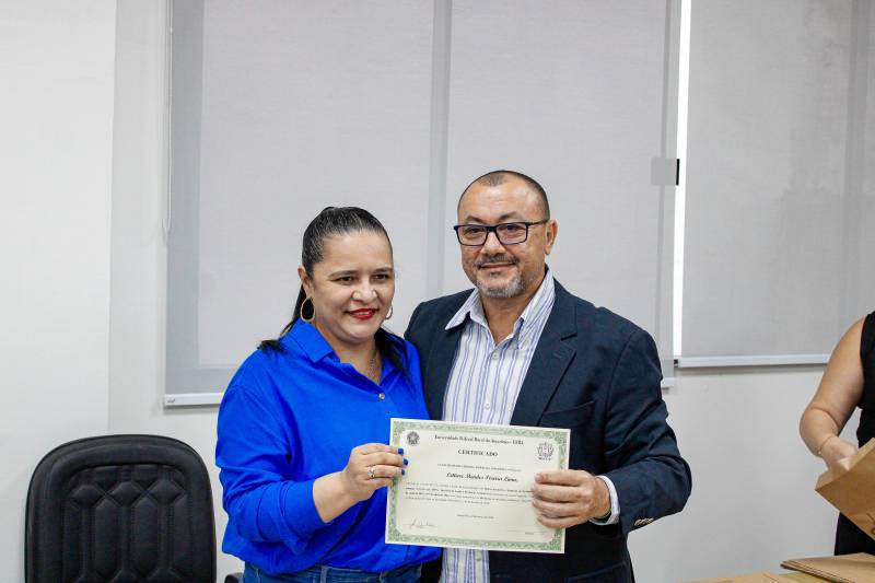 Veterinária Lettiere Lima e Djacy Ribeiro