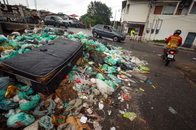 notícia: Em janeiro de 2024, três pessoas foram presas em Belém por descarte irregular de lixo