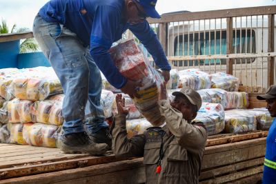 galeria: Agenda do Gov do Estado em Tucuruí entrega de cestas - ajuda humanitária