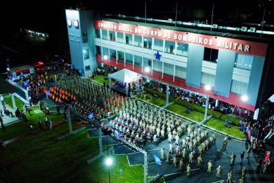 notícia: Governo do Pará realiza a promoção de mais de 450 militares do Corpo de Bombeiros 