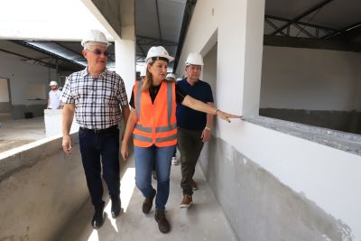 notícia: Vice-governadora visita canteiro de obras de unidades do programa Creches Por Todo o Pará