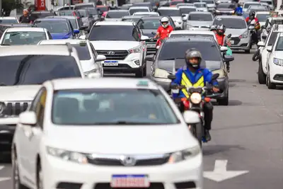notícia: Até o dia 18 de agosto descontos do IPVA para veículos com final de placas 79 a 99   