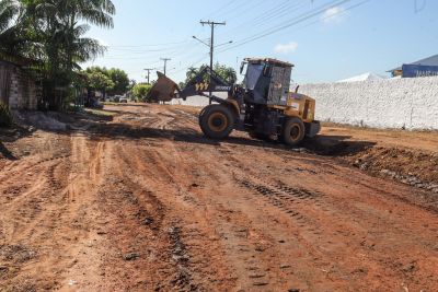 notícia: Governo avança com asfalto por todo Pará em mais cinco regiões