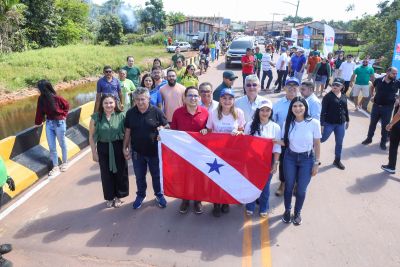 notícia: Governo do Estado entrega ponte de concreto em Nova Esperança do Piriá