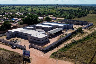 notícia: Governo do Estado investe em Hospital Municipal e espaços de lazer em São João do Araguaia