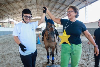 notícia: Programa estadual de Equoterapia estimula habilidades físicas, emocionais e cognitivas