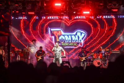 notícia: Tributo a Tonny Brasil lota plateia na Arena Amazônia fecha 27ª Feira Pan-Amazônica