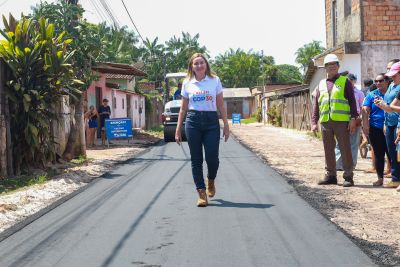 notícia: Vice-governadora acompanha avanço de obras de asfalto no Distrito de Outeiro, legado da COP 30 em Belém