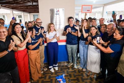 notícia: Comunidade escolar de Castanhal comemora entrega da Escola Estadual Lameira Bittencourt totalmente reconstruída